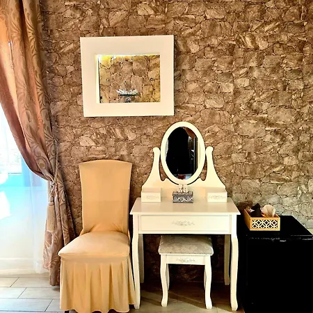 Bed and breakfast Lux Energy And Garden 3*