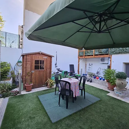 Lux Energy And Garden Bed and breakfast Olbia